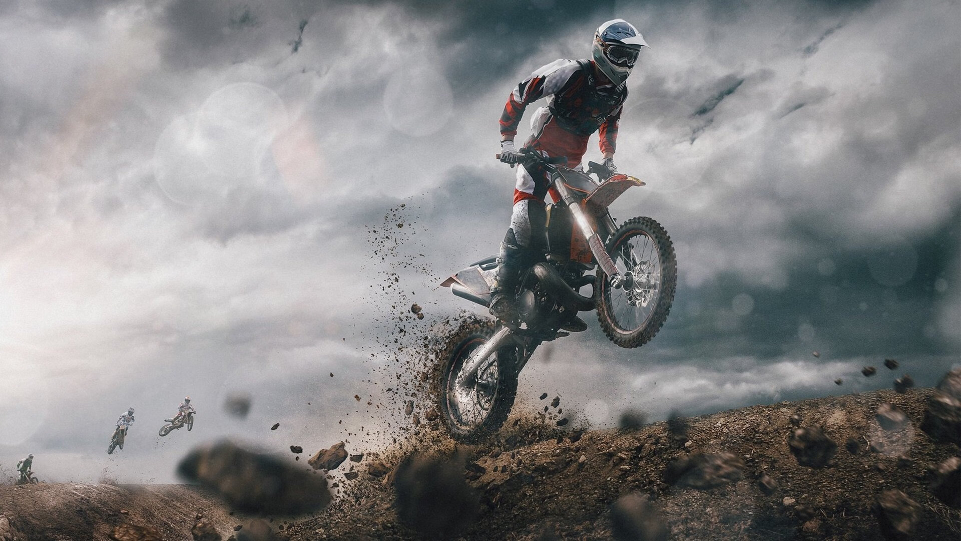 “曼城阵容豪华，誓言捍卫欧冠荣耀”